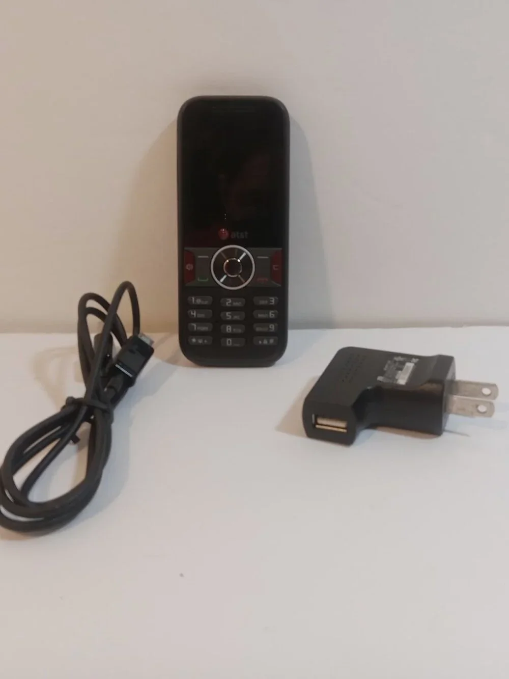 AT&T Cell Phone Huawei U2800A Prepaid Go Phone Black Bar Style 64GB SIM Card